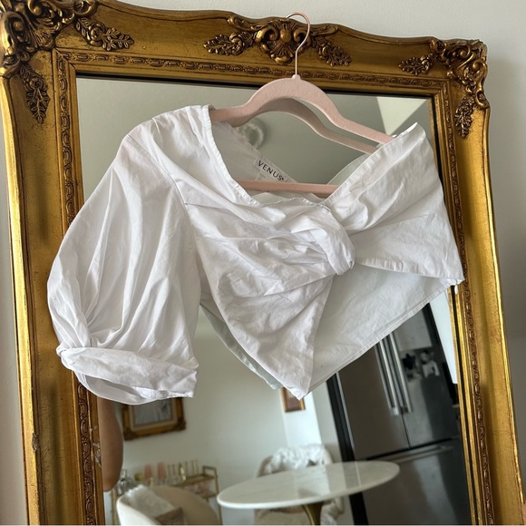 Venus Top - Picture 3 of 4